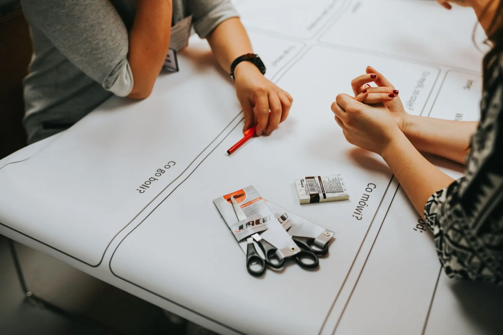 westom 04 12 2025 11