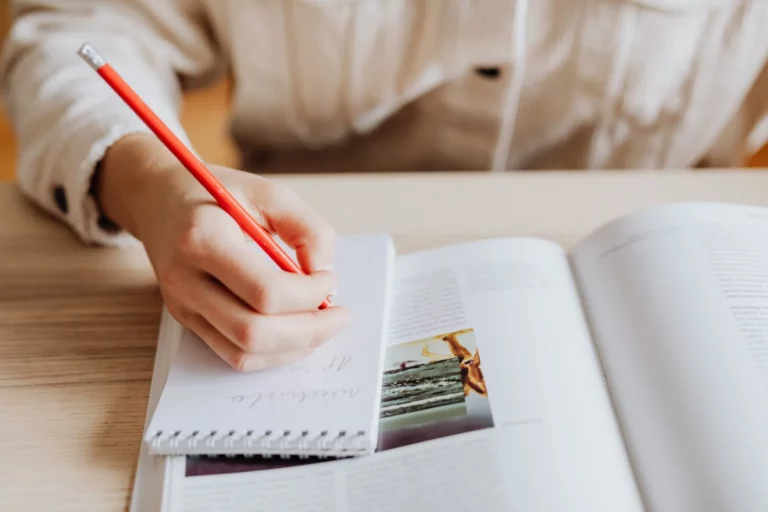 Ankieta w UX jako narzędzie zbierania danych