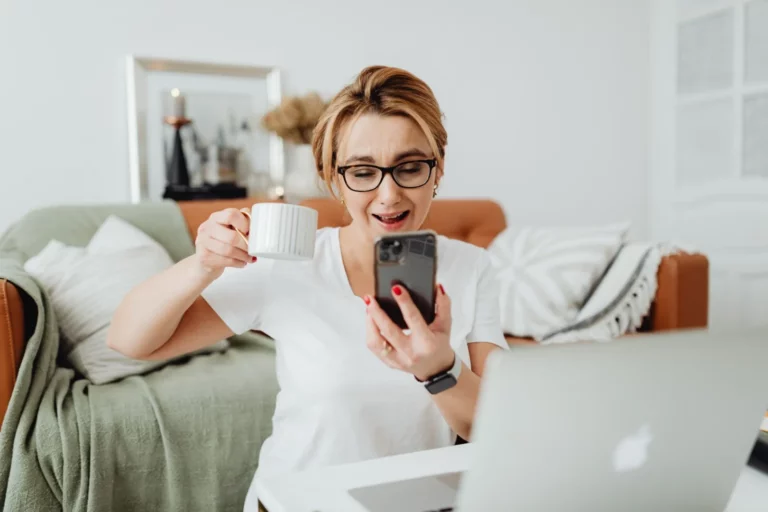 Nieznane Skarby Internetu: Najlepsze Wyszukiwarki Akademickie dla Studentów, Naukowców i Pasjonatów Wiedzy